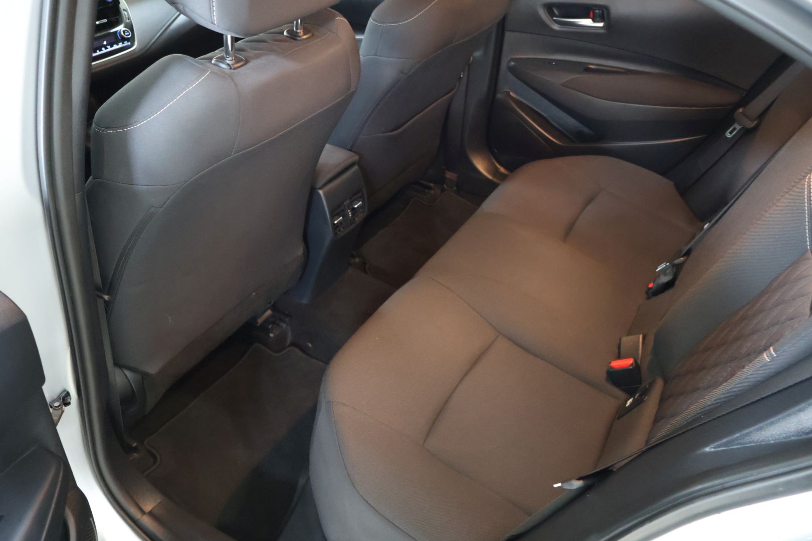 EKSPERTİZLİ COROLLA OTOMATİK DREAM SERVİS BKM %20FATURA
